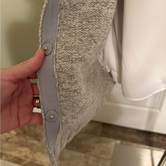 CABI 3886 Tilt Colorblock Cardigan Sweater Gray & Tan Marled Size Med EUC - Picture 5 of 11